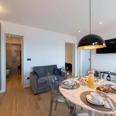 Апартаменты Lea *