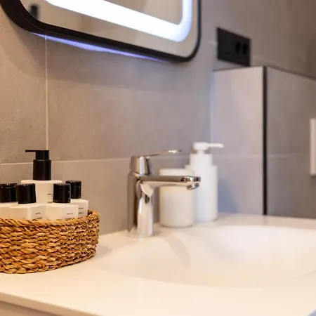 Lea Apartman Stanići